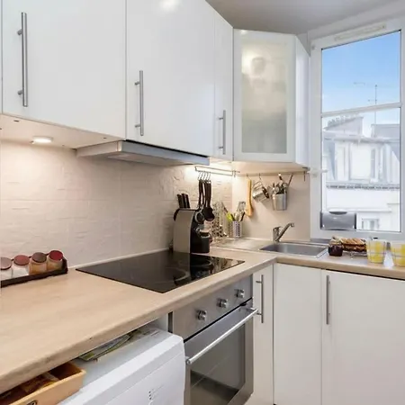 Charming With Eiffel Tower Views In Pariss 15th Appartamento *