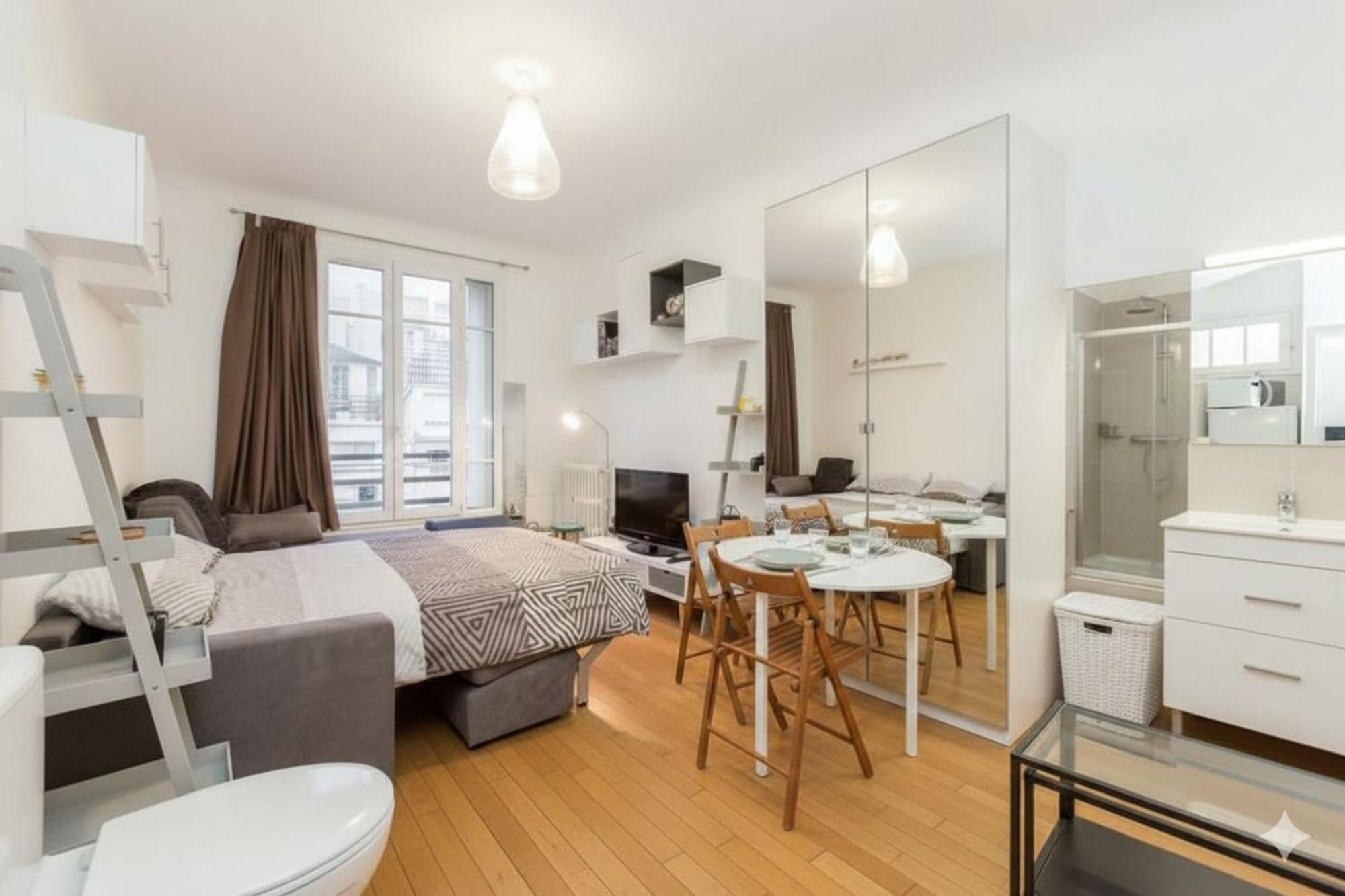 Charming With Eiffel Tower Views In Pariss 15th * Parigi